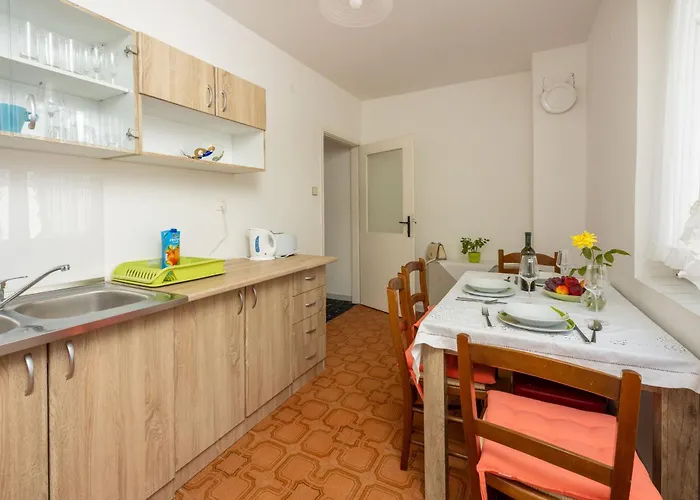 Apartment Pavla Crikvenica